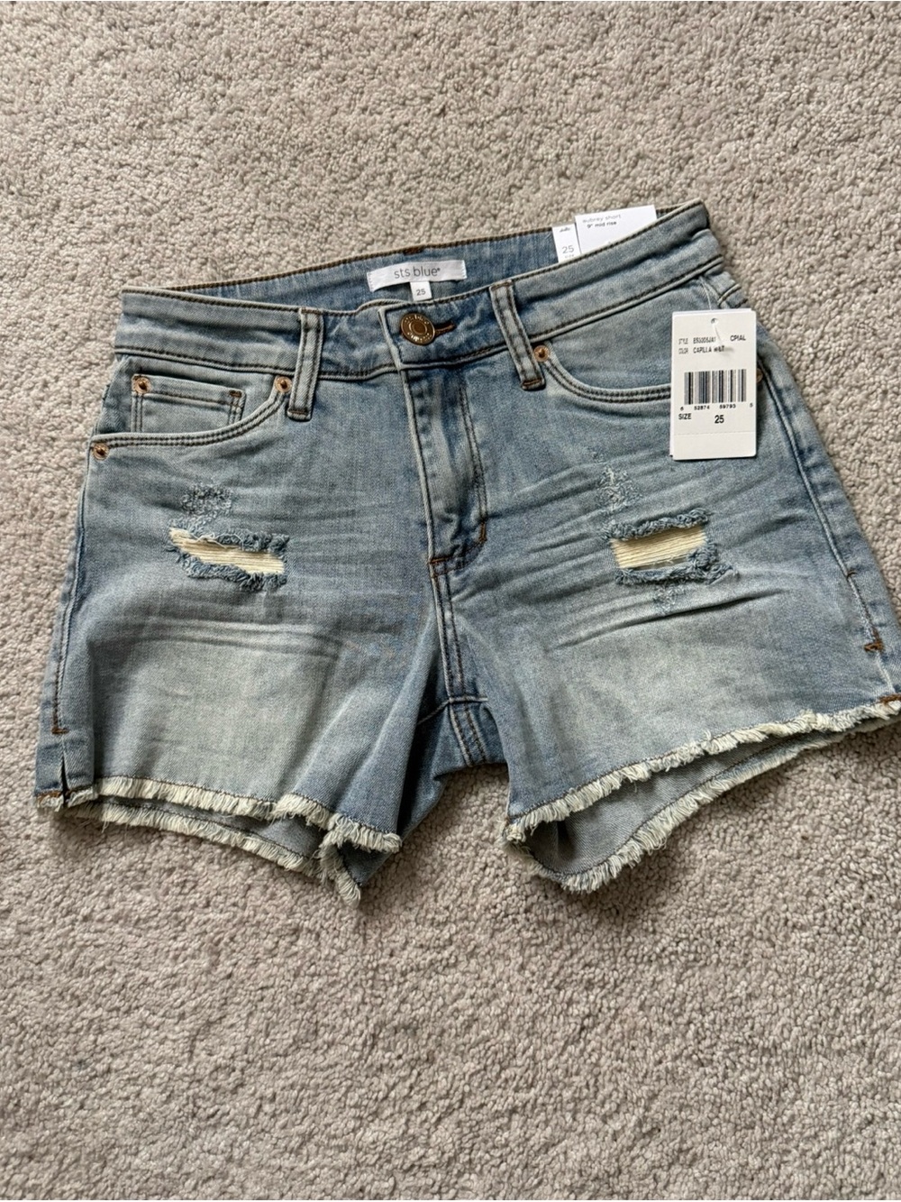 STS Blue Aubrey 9” Mid Ruse Jean Shorts Light Wash Distressed Size 25 New